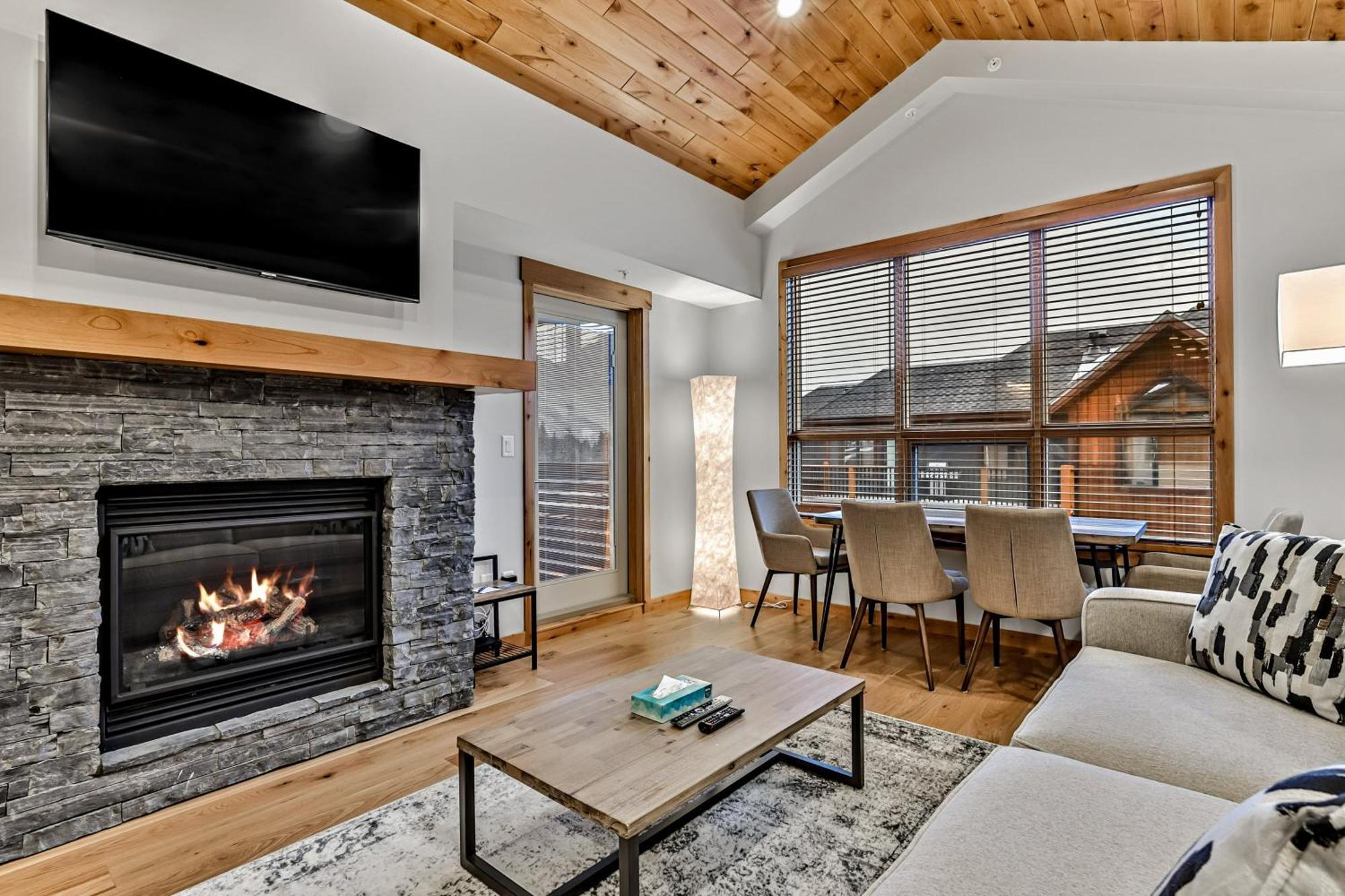Spring Creek Vacations Aparthotel Canmore