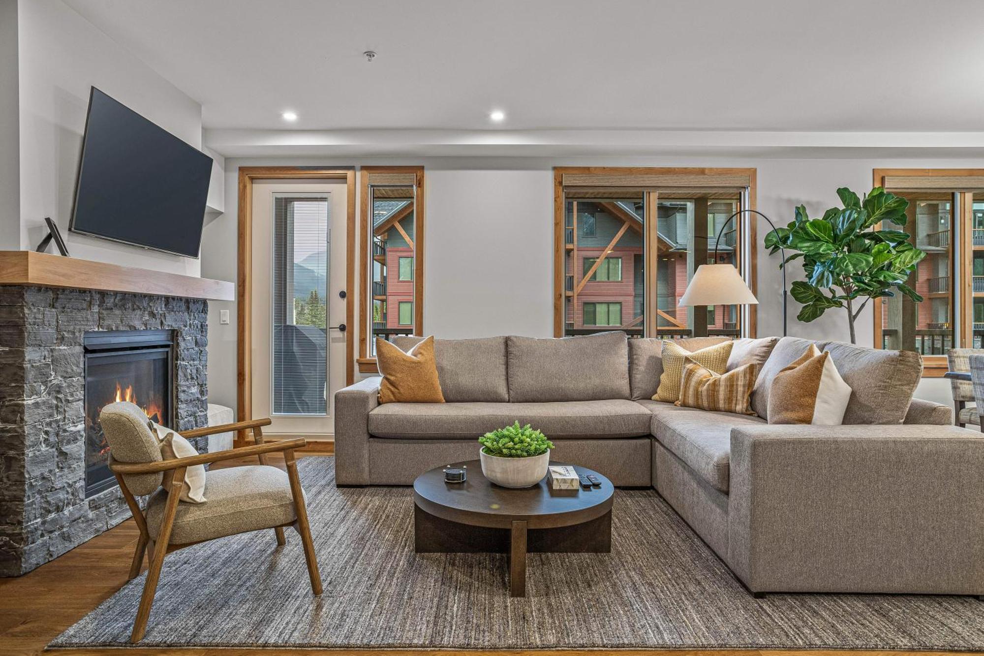Spring Creek Vacations Aparthotel Canmore